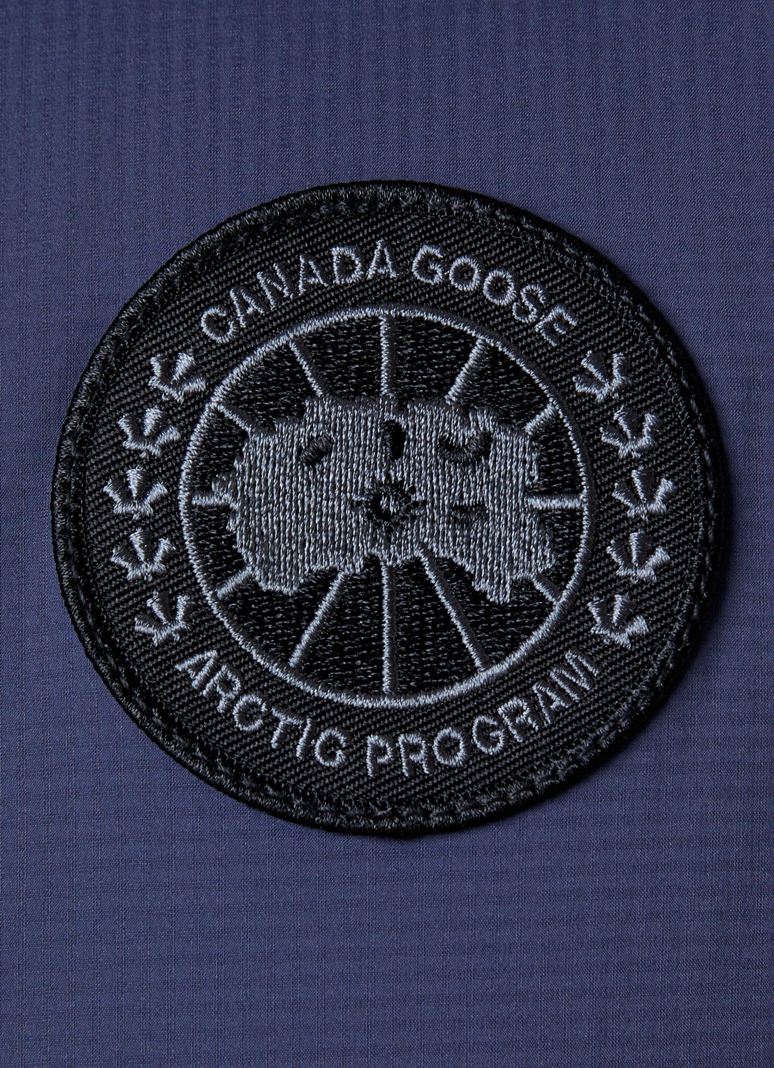 Canada Goose Lodge gewatteerde bodywarmer met ritszakken - detail 3 staalblauw