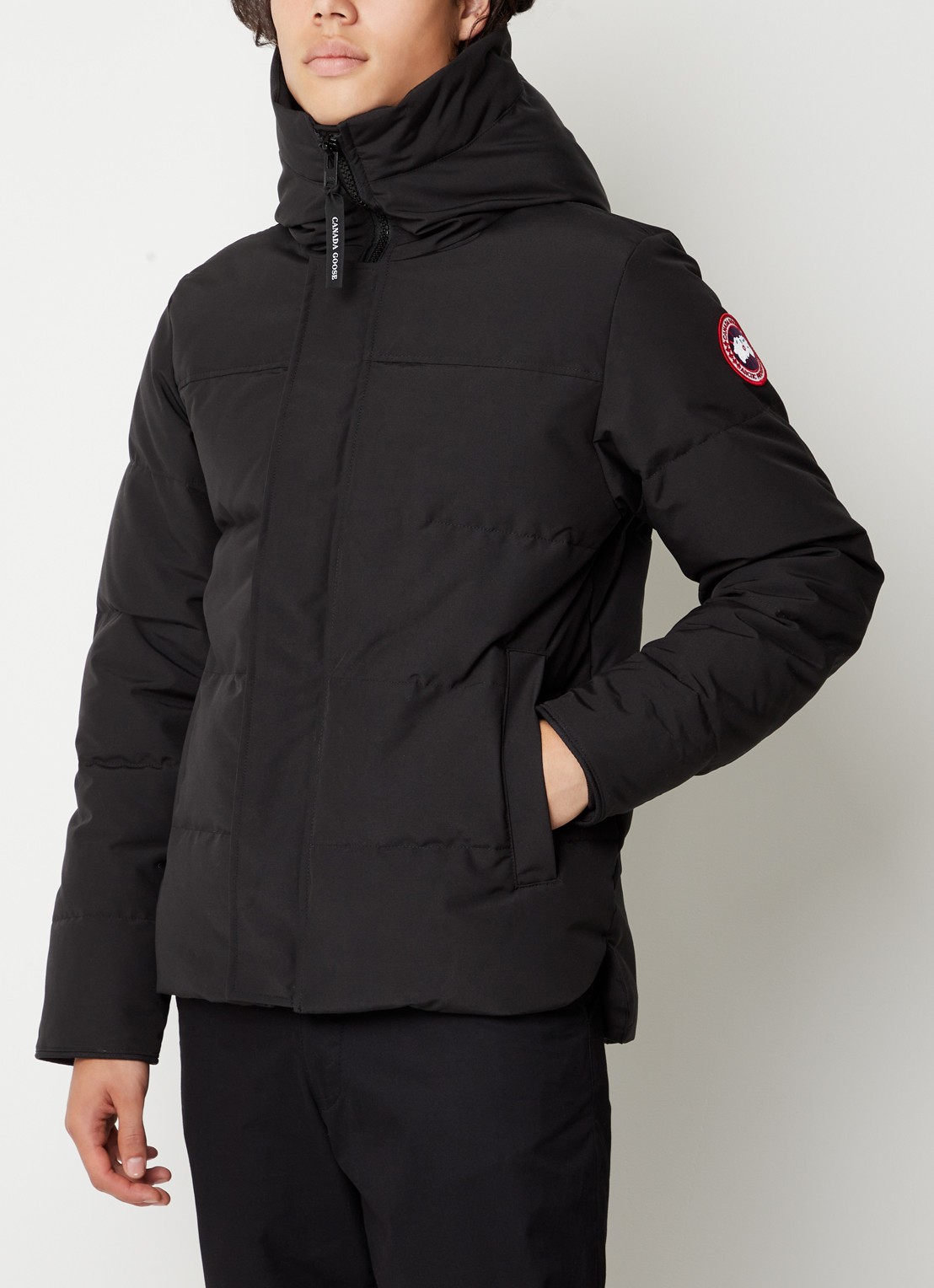 Canada Goose MacMillan gewatteerde parka met donsvulling en capuchon - detail zwart