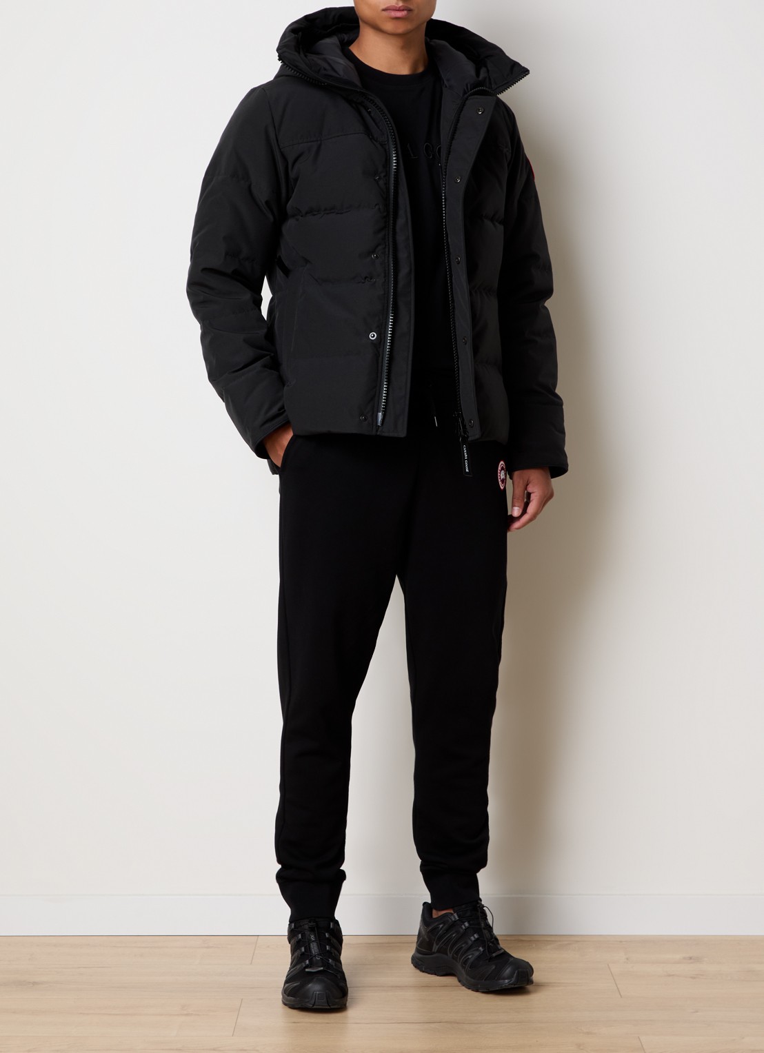Canada Goose Macmillan gewatteerde parka met donsvulling en steekzakken - voorkant 2 zwart