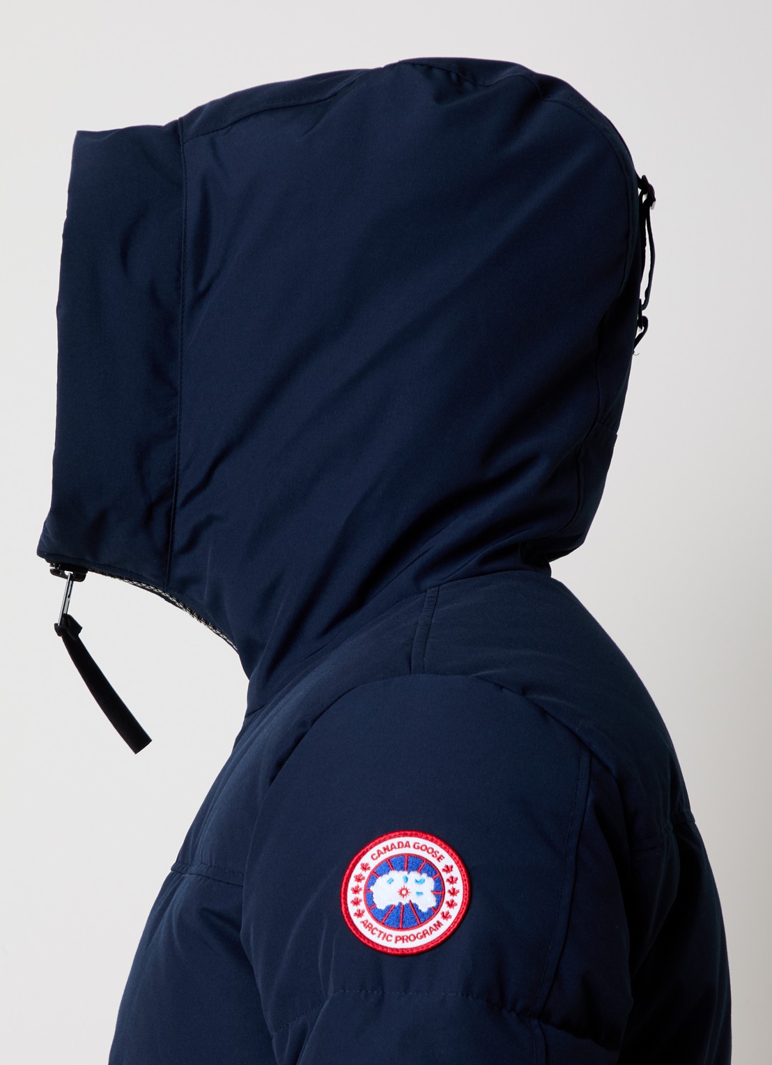 Canada Goose Macmillan gewatteerde parka met donsvulling en steekzakken - detail 2 donkerblauw