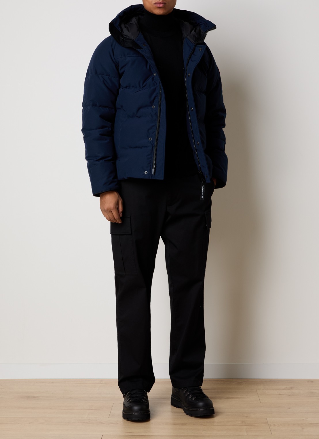 Canada Goose Macmillan gewatteerde parka met donsvulling en steekzakken - voorkant 6 donkerblauw