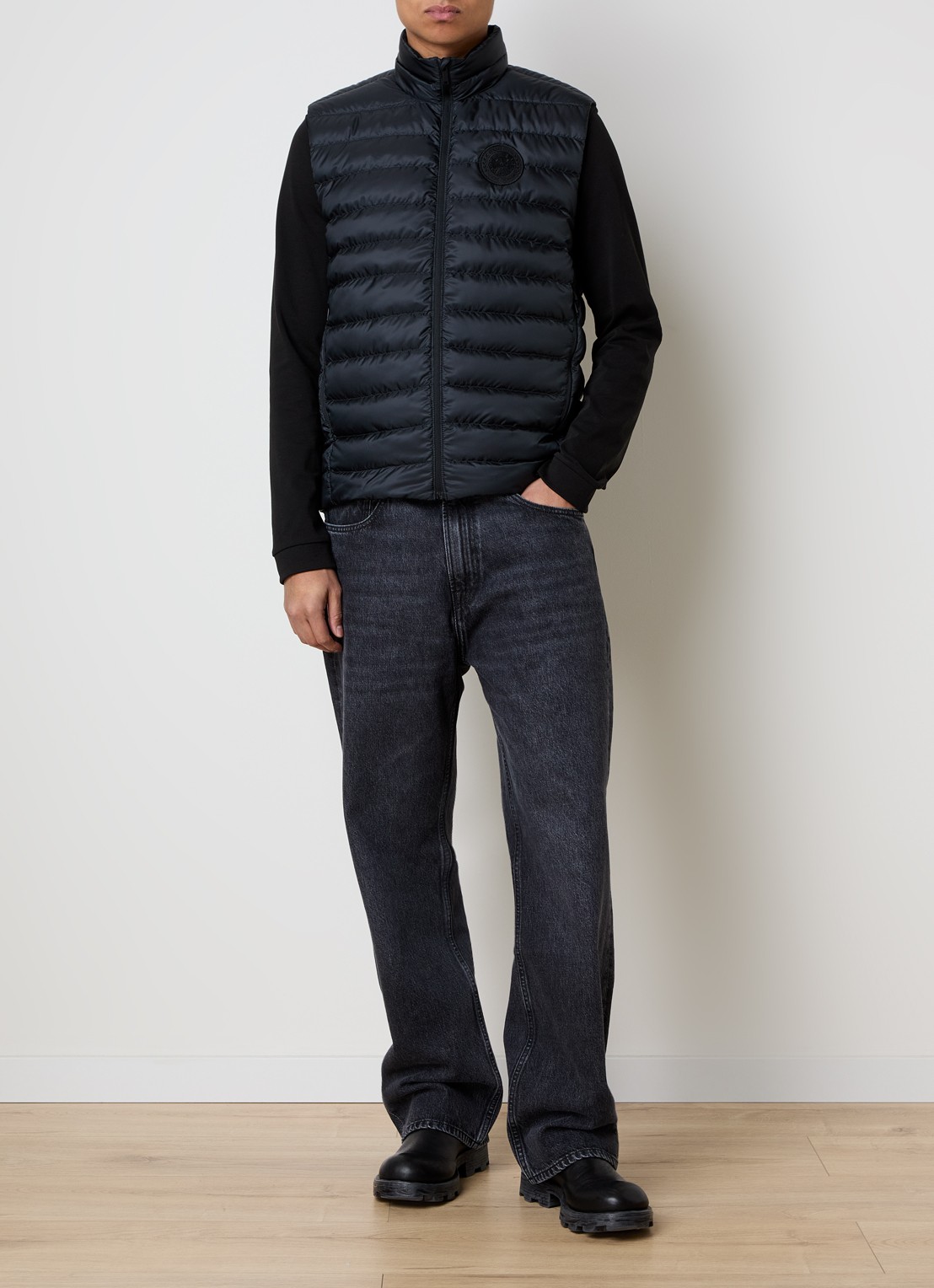 Canada Goose Stratus bodywarmer met logo - voorkant 2 zwart