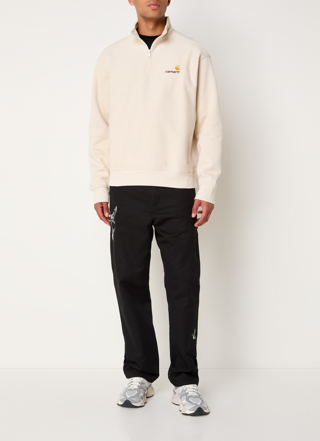 Carhartt WIP American Script sweater met halve rits en logo - voorkant 3 creme