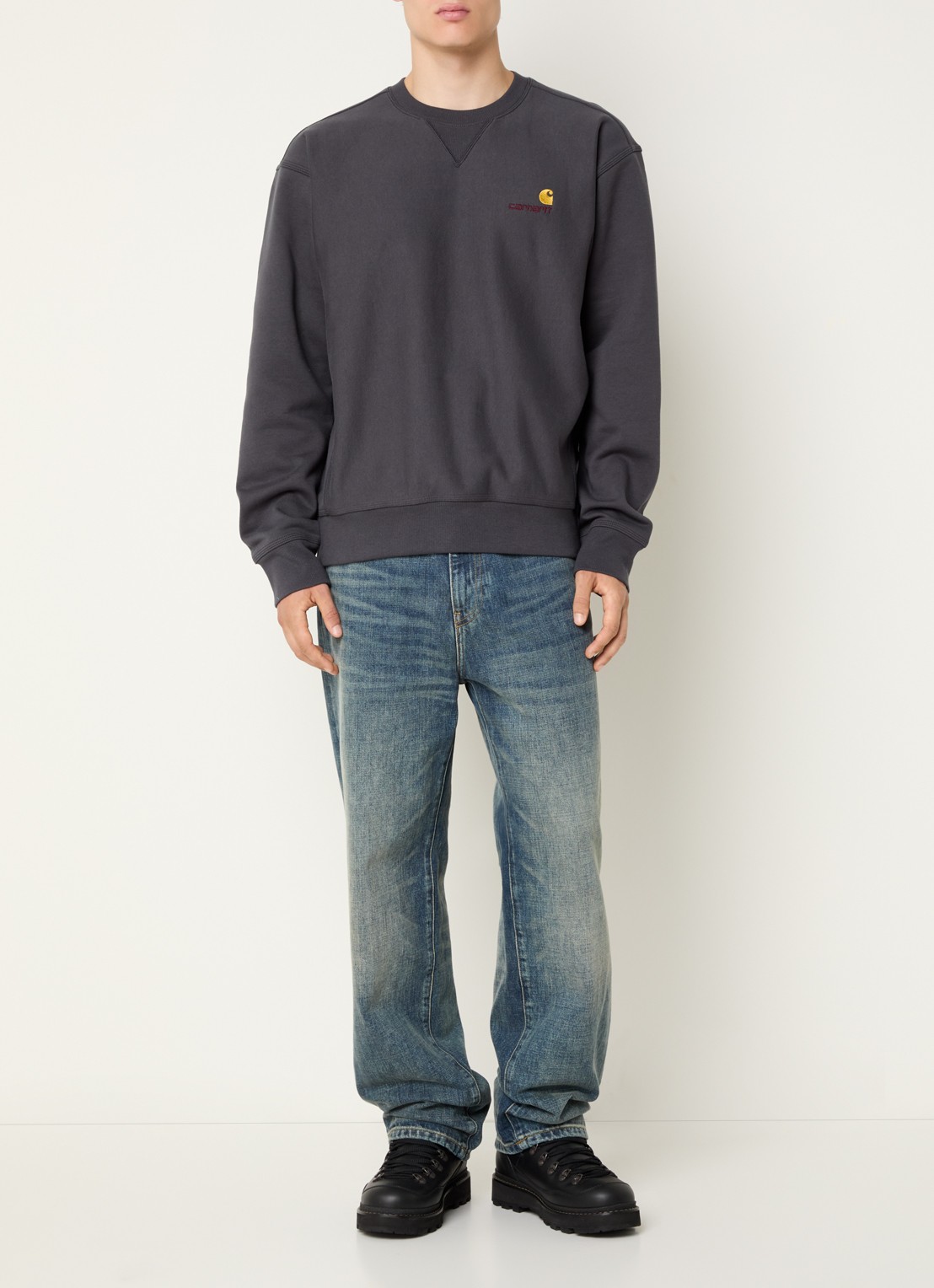 Carhartt WIP American Script sweater met logoborduring - voorkant 2 antraciet