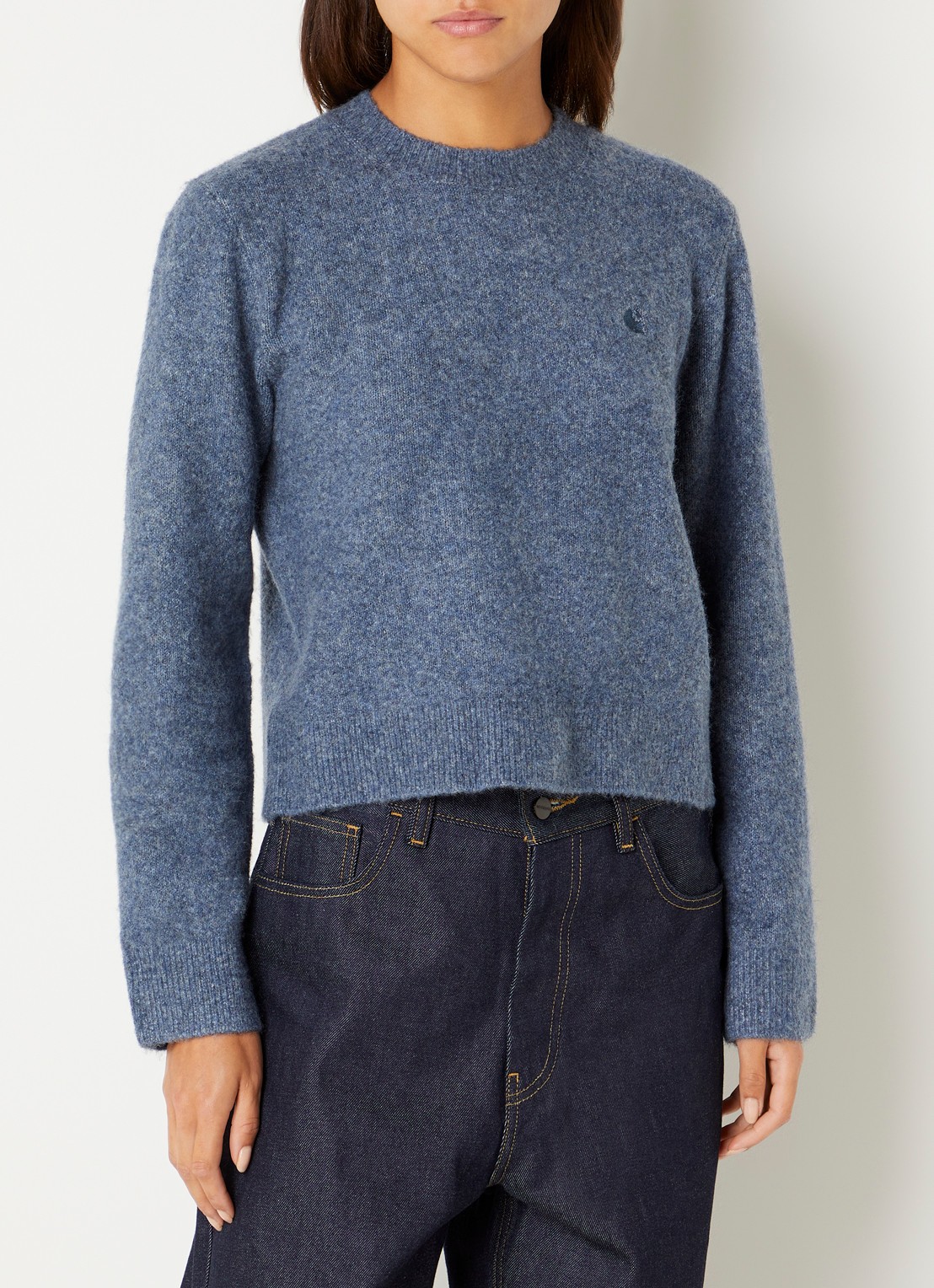 Carhartt WIP Curtis grofgebreide trui met logo - detail 3 blauw