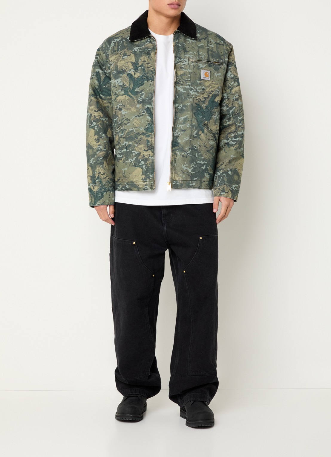 Carhartt WIP Detroit jack met details van corduroy - voorkant 4 legergroen