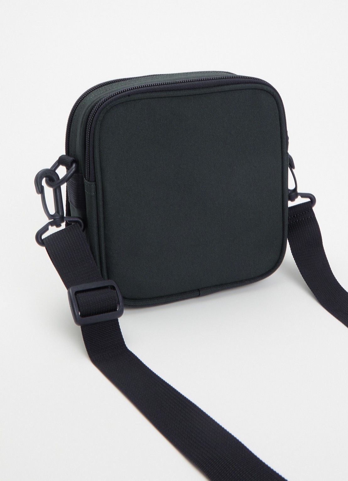 Carhartt WIP Essentials Small crossbodytas met logo - achterkant 5 groen