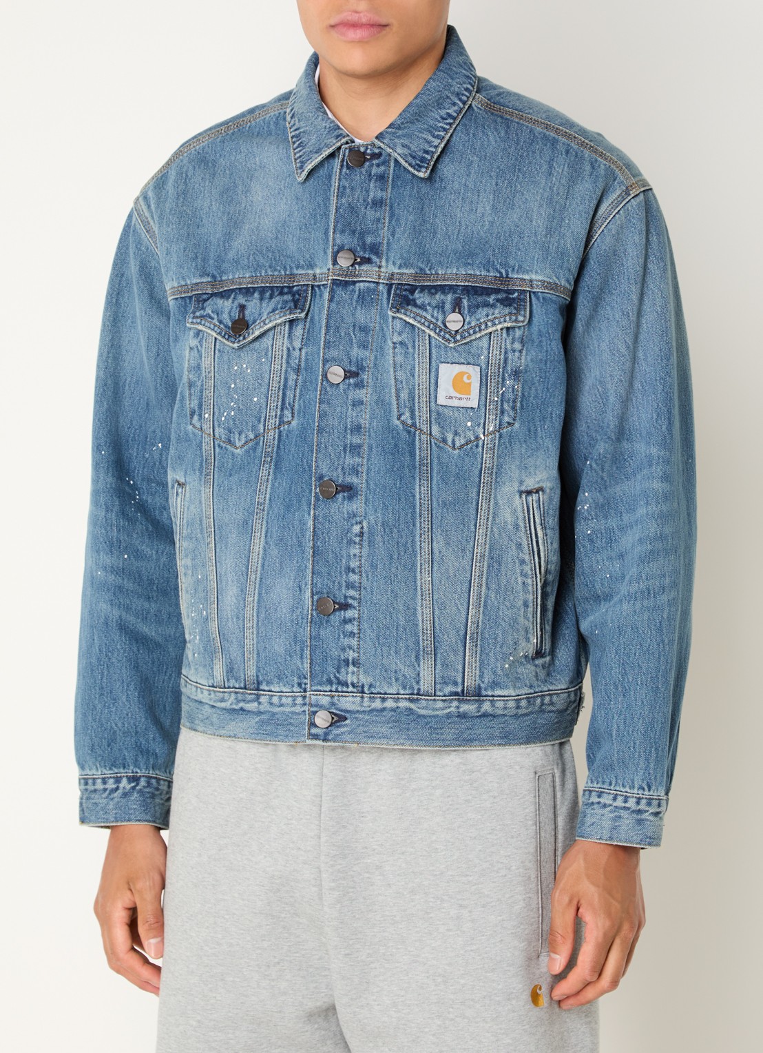 Carhartt WIP Helston spijkerjas met destroyed afwerking - detail 4 indigo