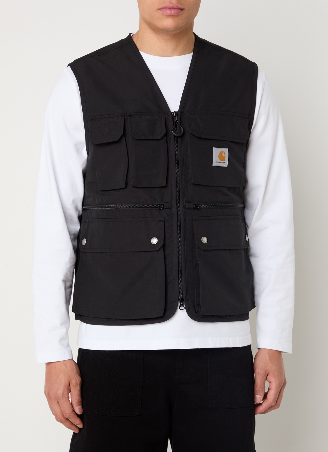 Carhartt WIP Irwin bodywarmer met opgestikte zakken en logo - detail zwart