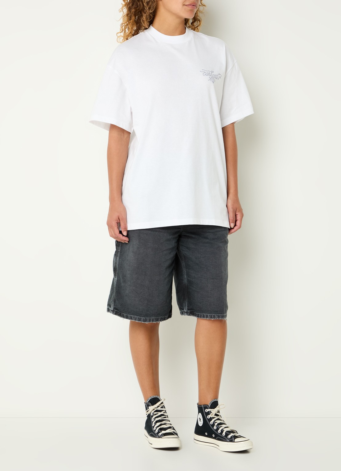 Carhartt WIP Julia T-shirt met logo- en backprint - voorkant 2 wit