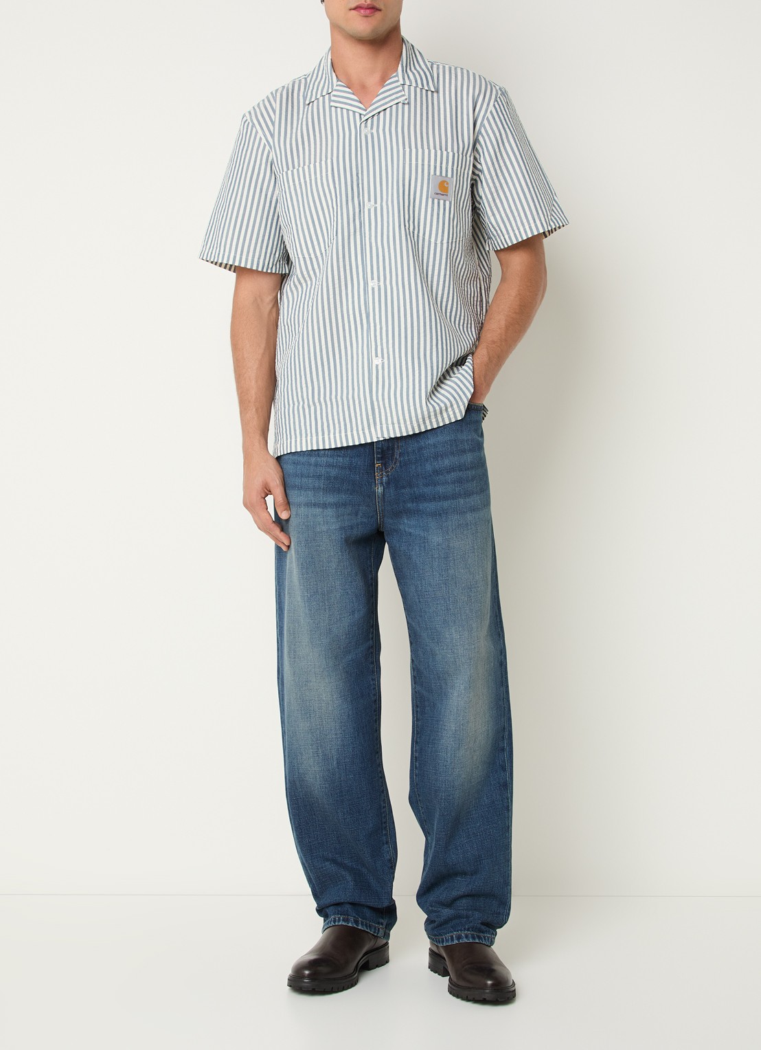 Carhartt WIP Leavel regular fit overhemd met borstzak en streepprint - voorkant 2 staalblauw