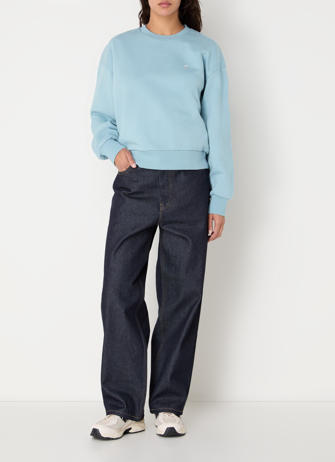 Carhartt WIP Sweater met logoborduring - voorkant 3 lichtblauw