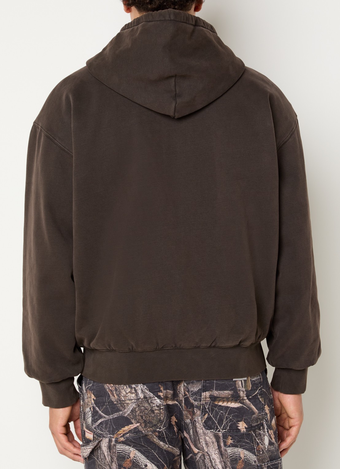 Carhartt WIP Sweatvest met logo en steekzakken - achterkant donkerbruin