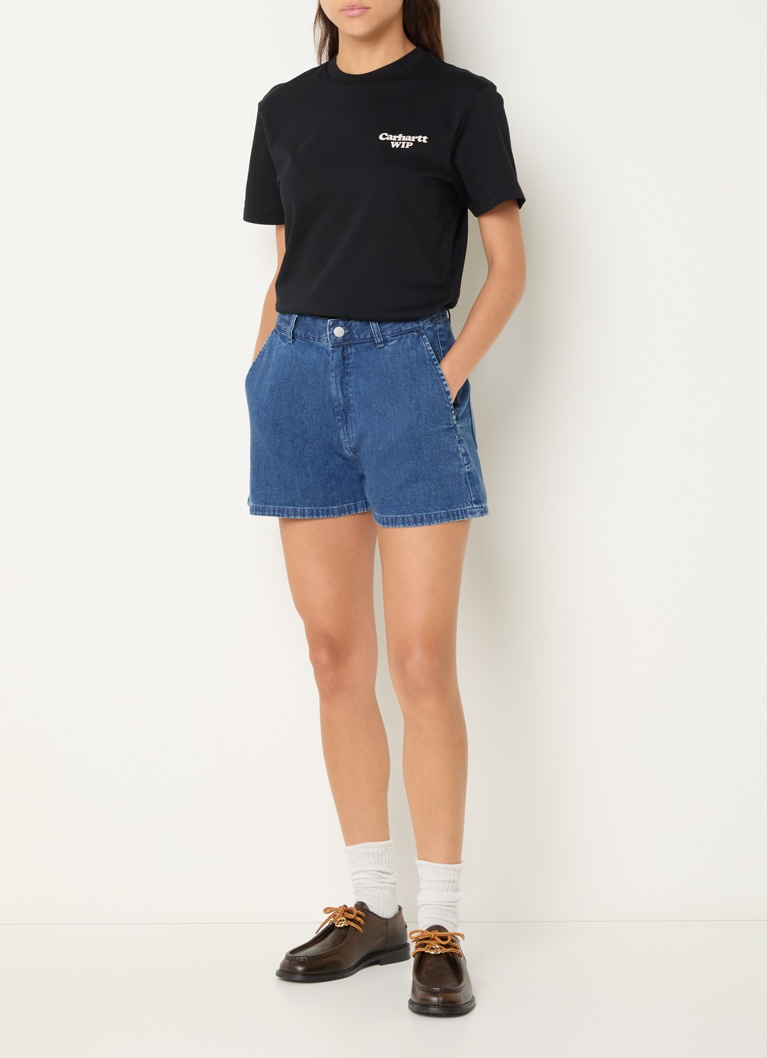 Carhartt WIP T-shirt met logo- en backprint - voorkant 4 zwart