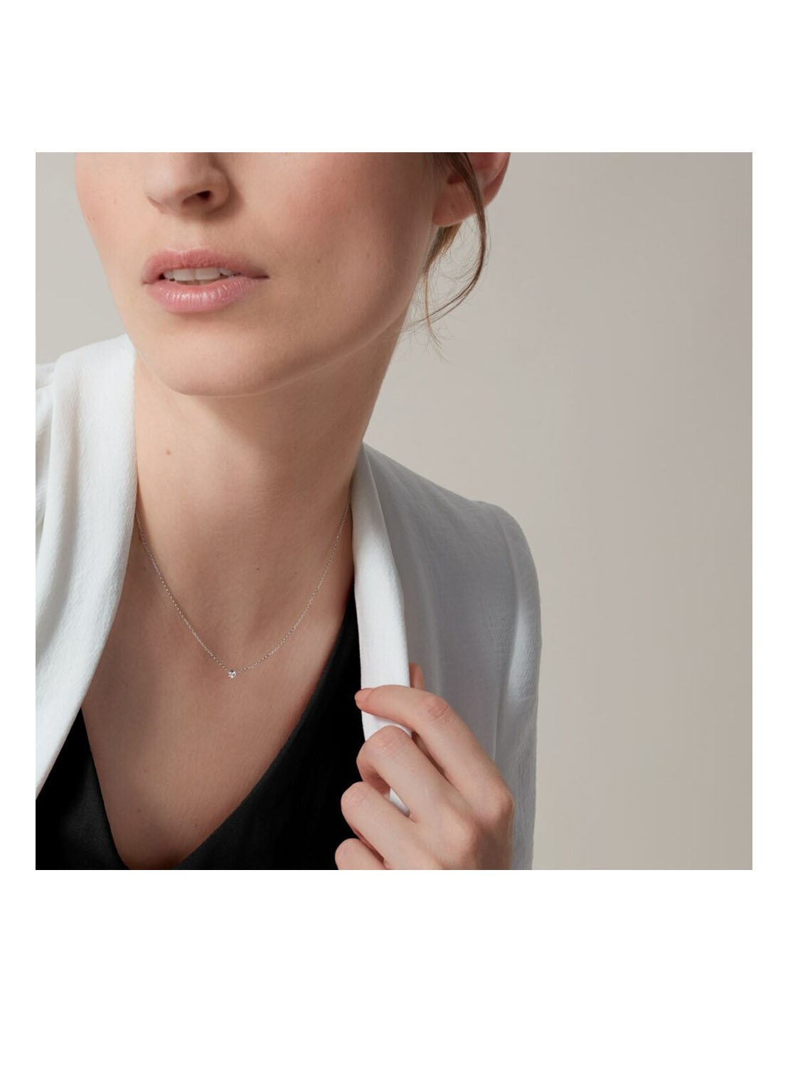 Cartier Diamants Légers XS ketting van 18k witgoud met diamant CRB7224515 - detail 2 witgoud