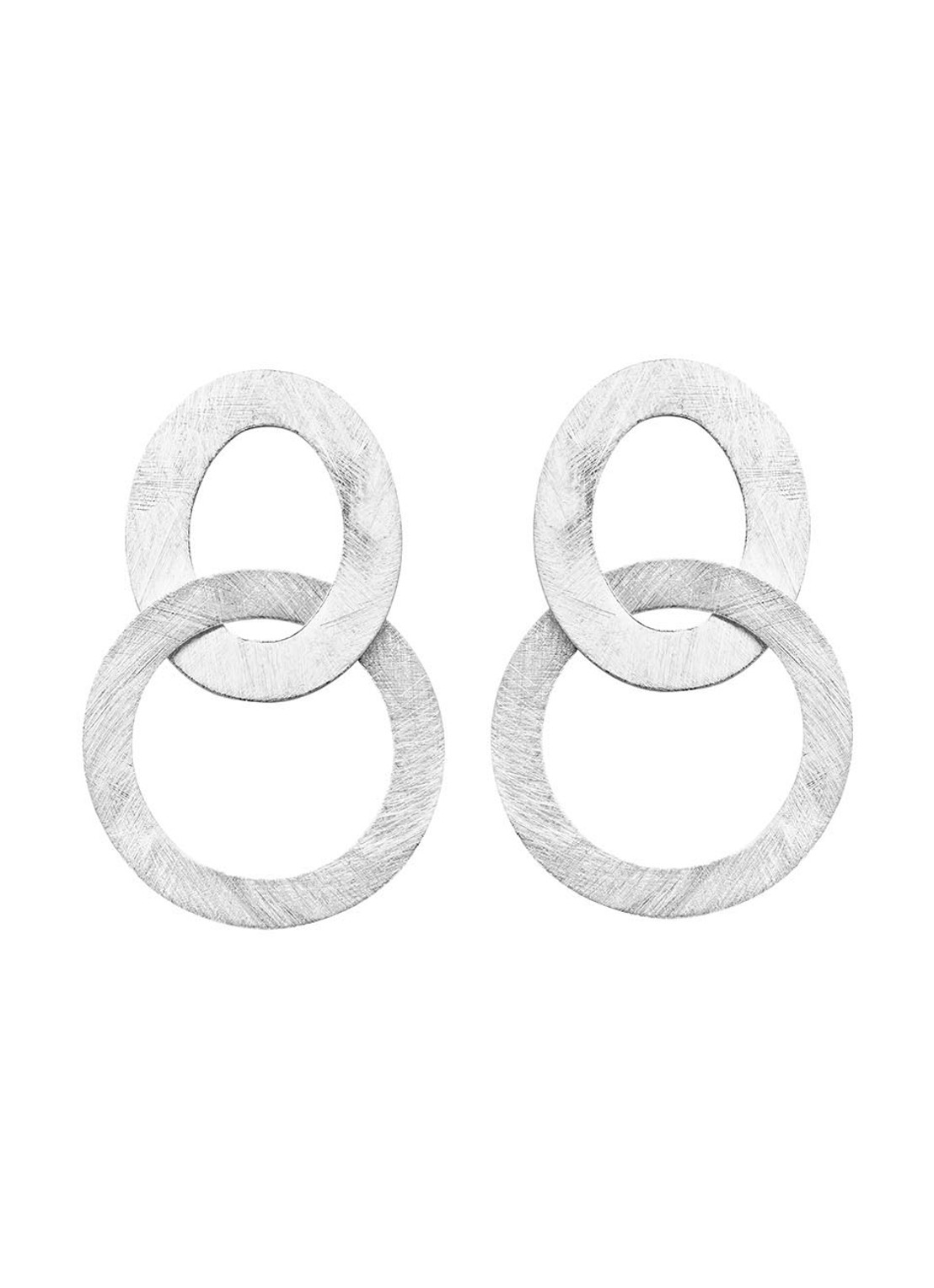 Casa Jewelry Lola oorstekers van zilver - voorkant zilver