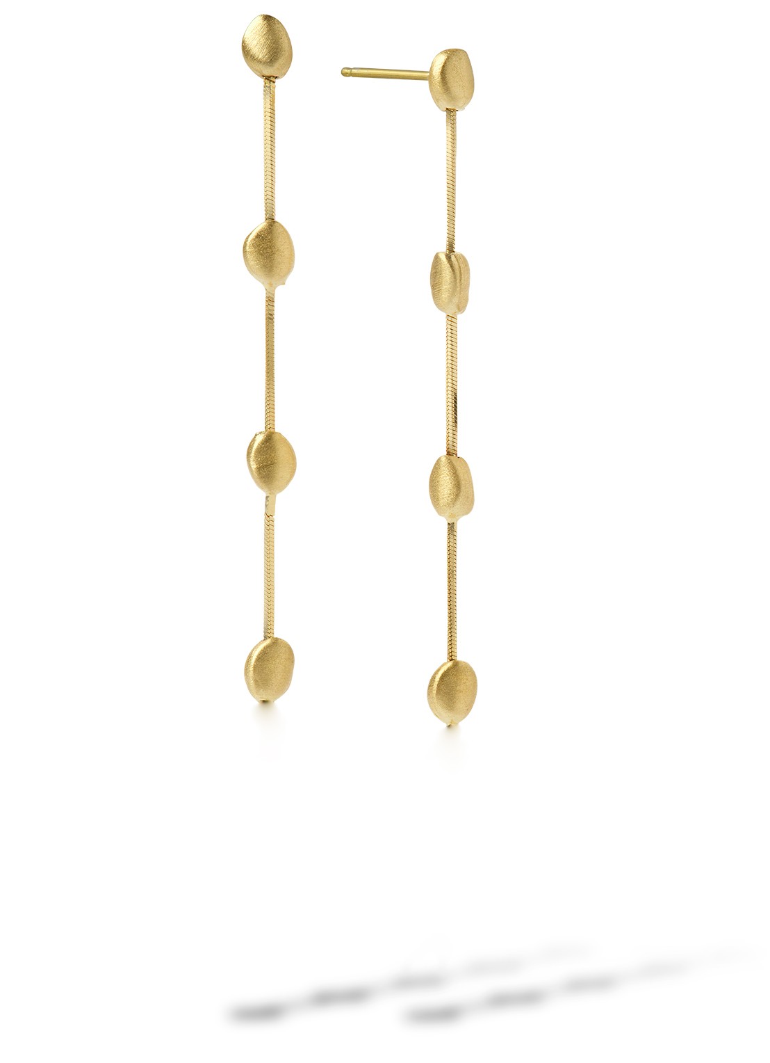 Casa Jewelry Pebbles S Satin oorstekers verguld  - voorkant goud