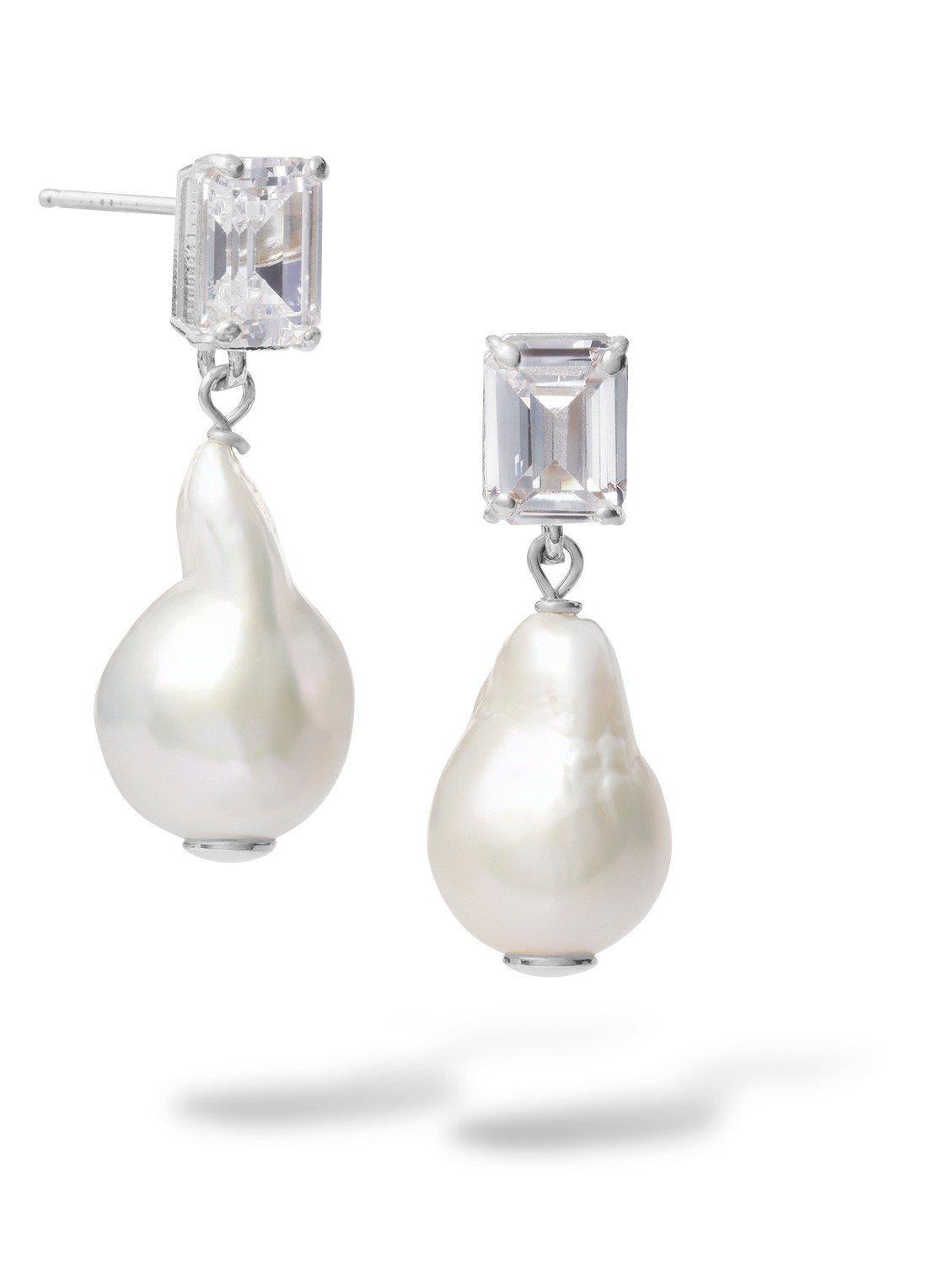 Casa Jewelry Tina oorstekers van zilver - voorkant zilver