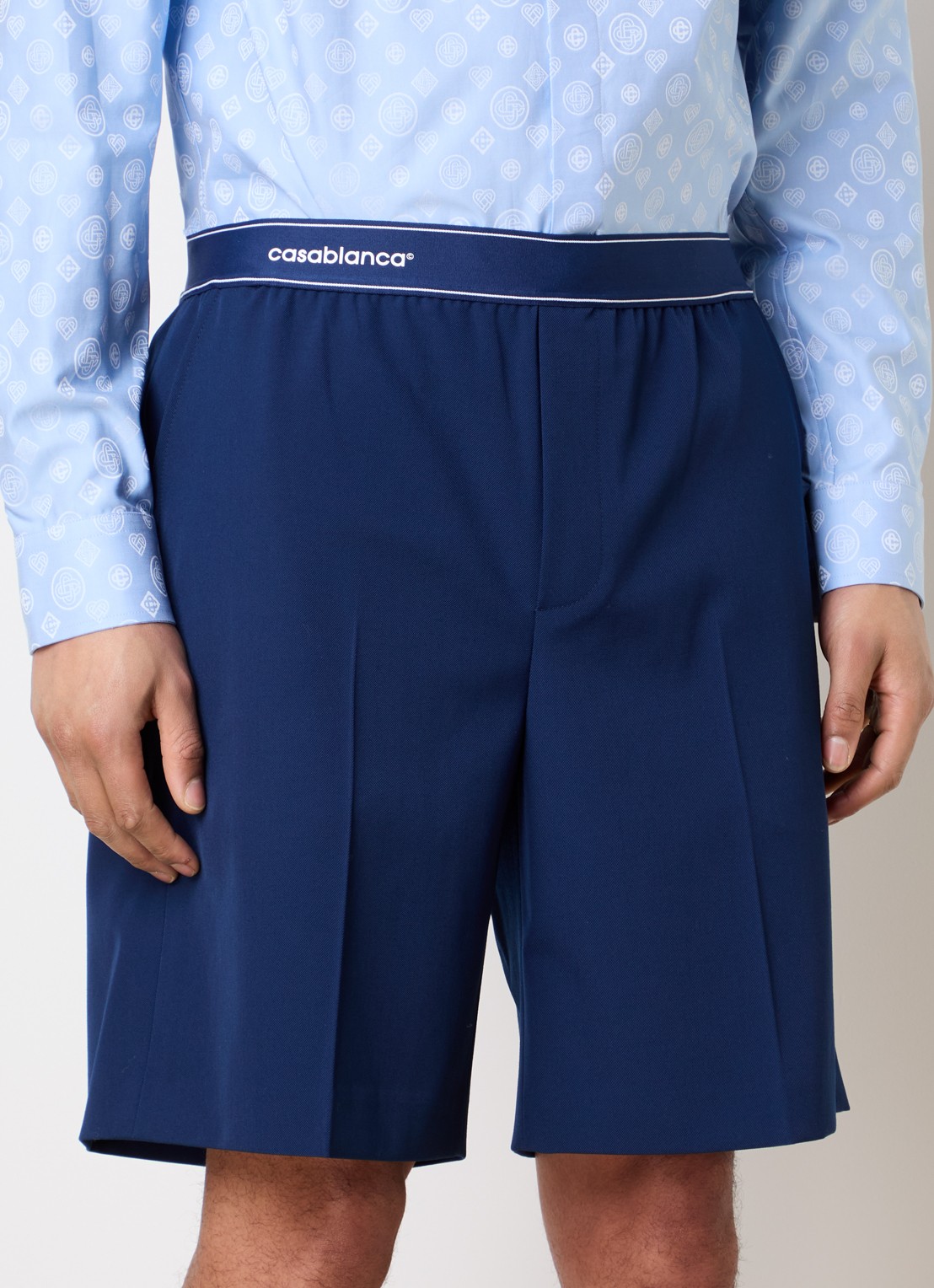 Casablanca Loose fit korte broek in wolblend met logoband - detail 2 donkerblauw