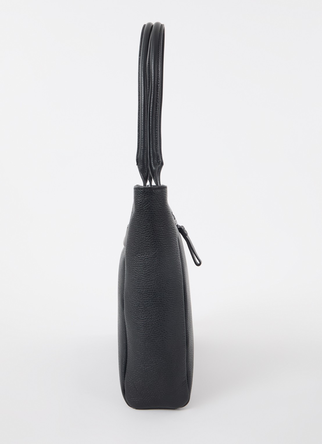 Castelijn & Beerens Anna schoudertas van leer met 15,6 inch laptopvak - detail 3 zwart