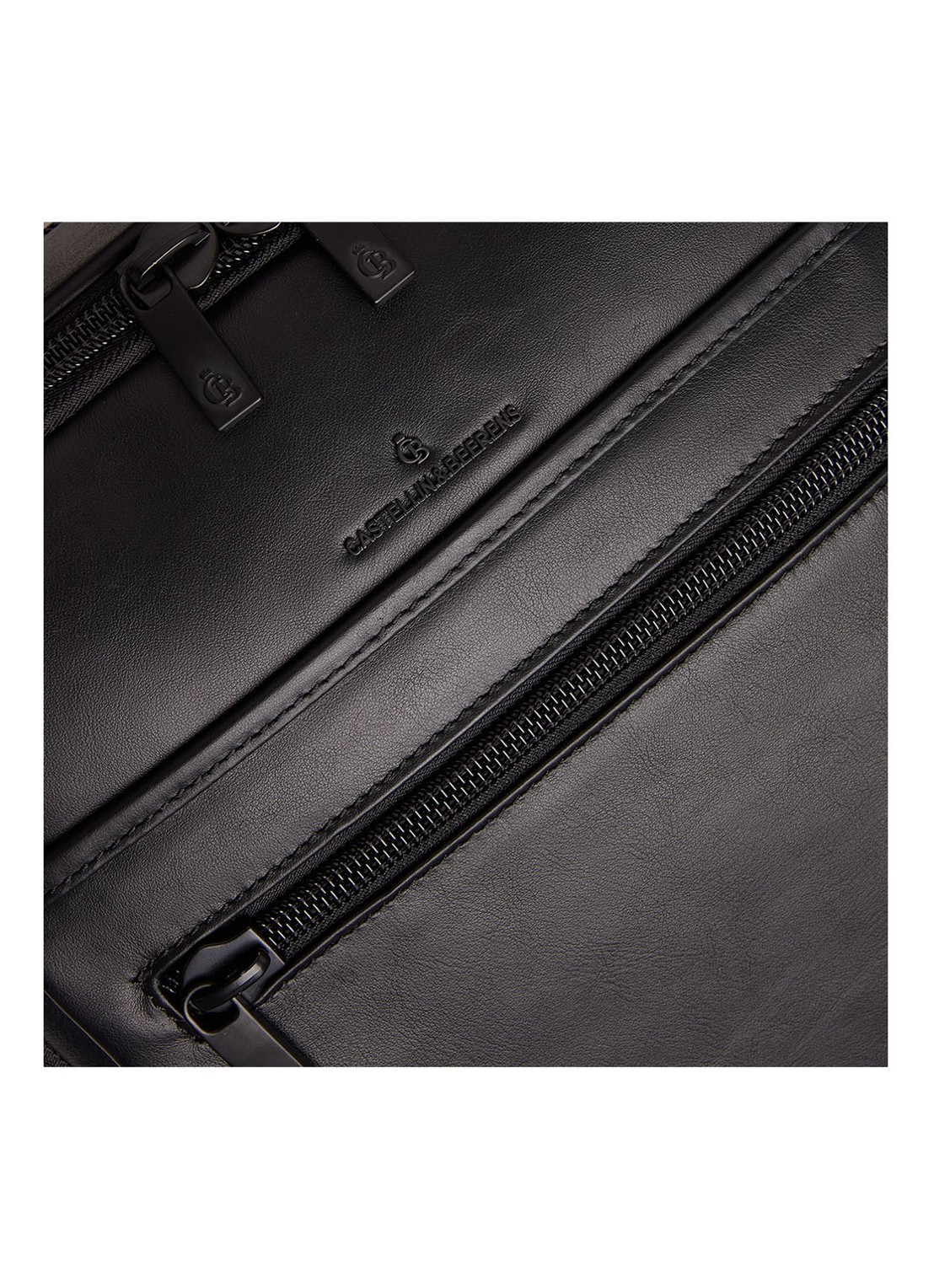 Castelijn & Beerens Victor rugzak van leer met 15,6 inch laptopvak - detail 4 zwart