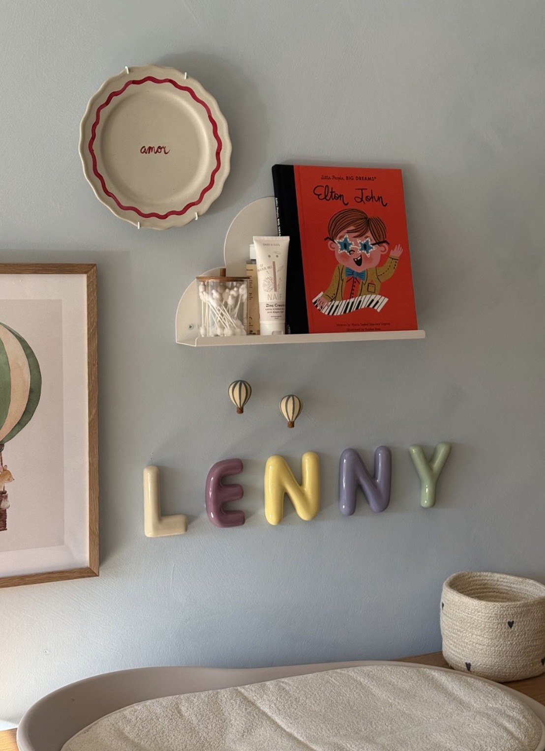 Ceramics by Romy Letter L hanger 10 cm - achterkant gebroken wit