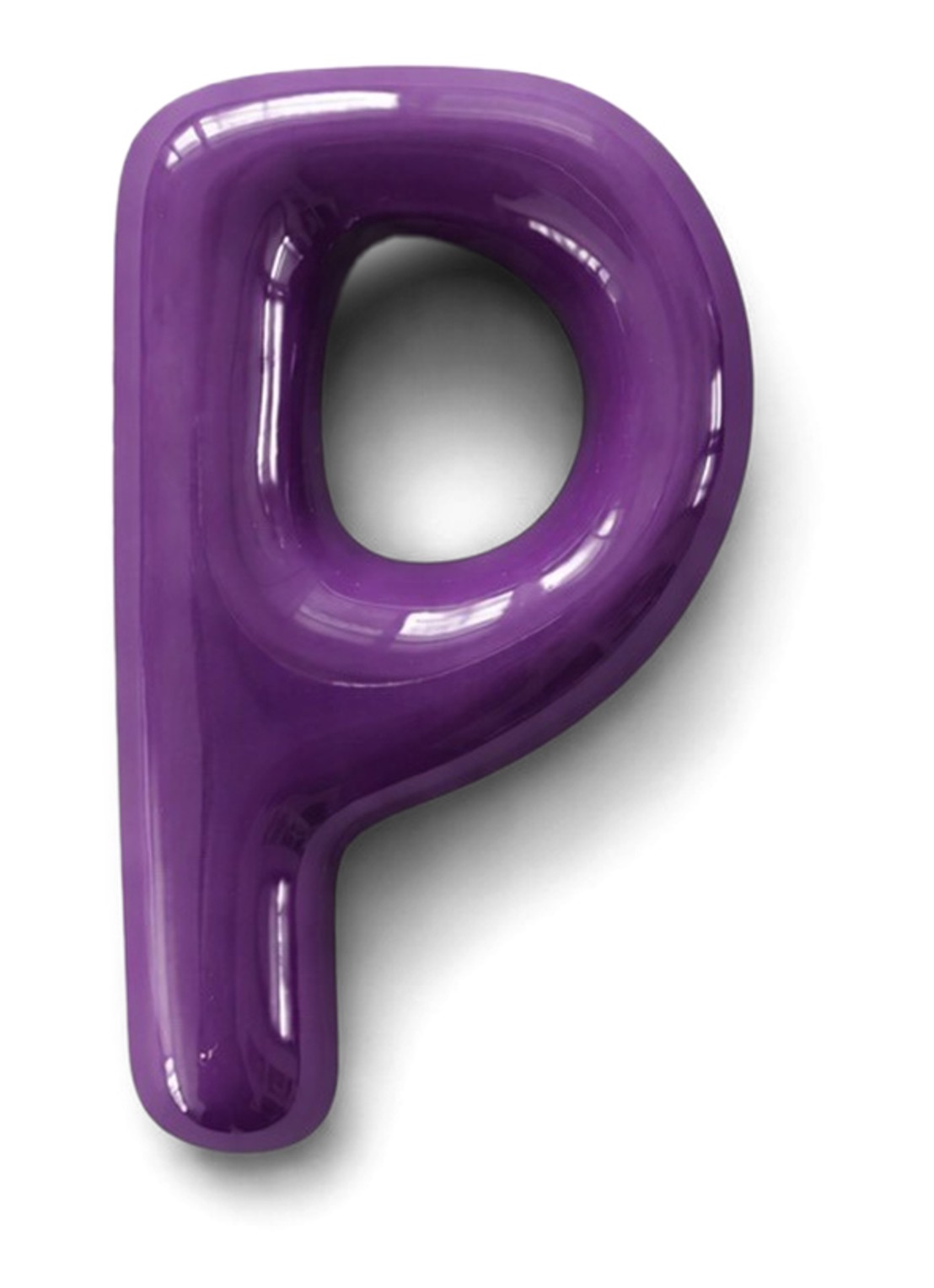 Ceramics by Romy Letter P hanger 10 cm - voorkant lila