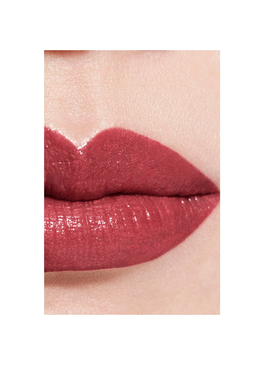 CHANEL BIJZONDER INTENSE LIPPENSTIFT. EXTRACT VAN LICHT EN VERZORGING. NAVULBAAR - detail 5 828 brun orgueilleux 