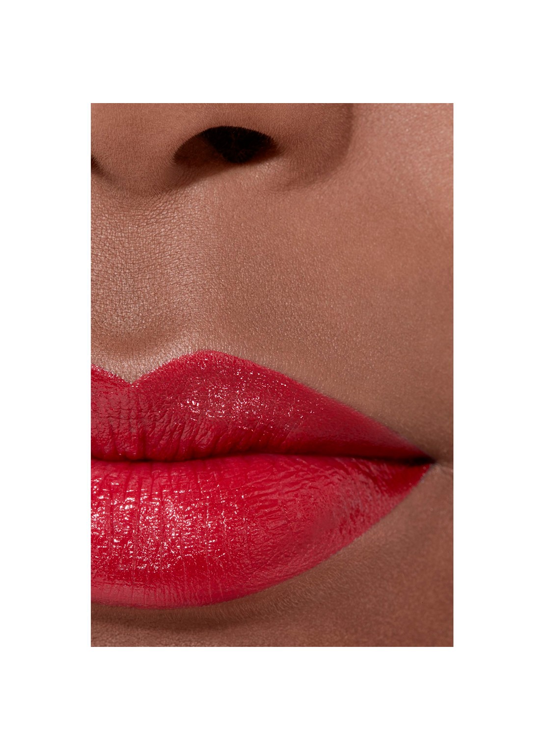 CHANEL BIJZONDER INTENSE LIPPENSTIFT. EXTRACT VAN LICHT EN VERZORGING. NAVULBAAR - detail 4 834 rose turbulent 