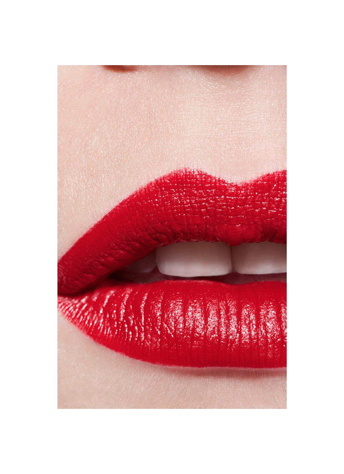 CHANEL BIJZONDER INTENSE LIPPENSTIFT. EXTRACT VAN LICHT EN VERZORGING. NAVULBAAR - detail 7 854 rouge puissant 