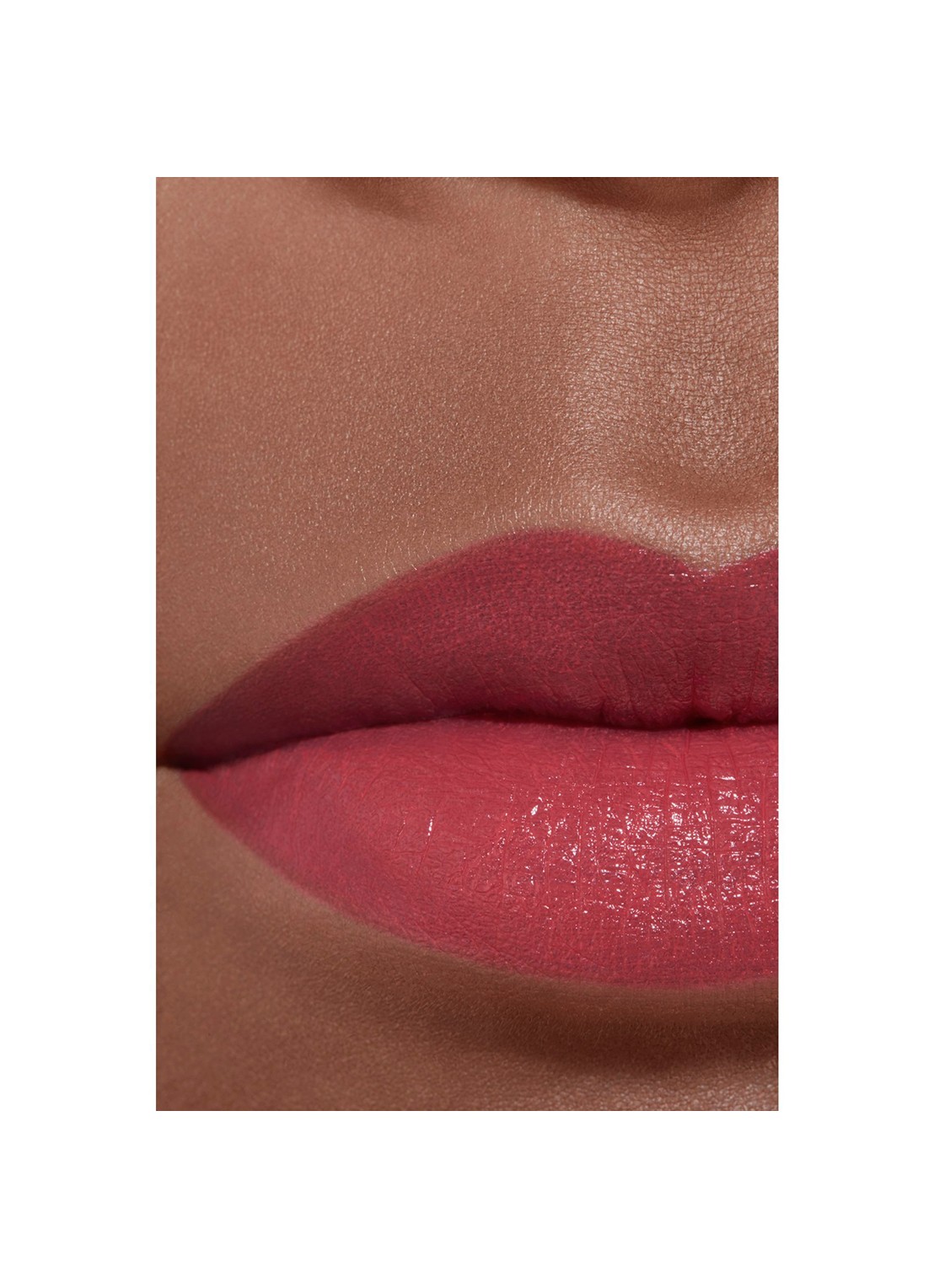 CHANEL BIJZONDER INTENSE LIPPENSTIFT. EXTRACT VAN LICHT EN VERZORGING - detail 5 822 rose suprême 