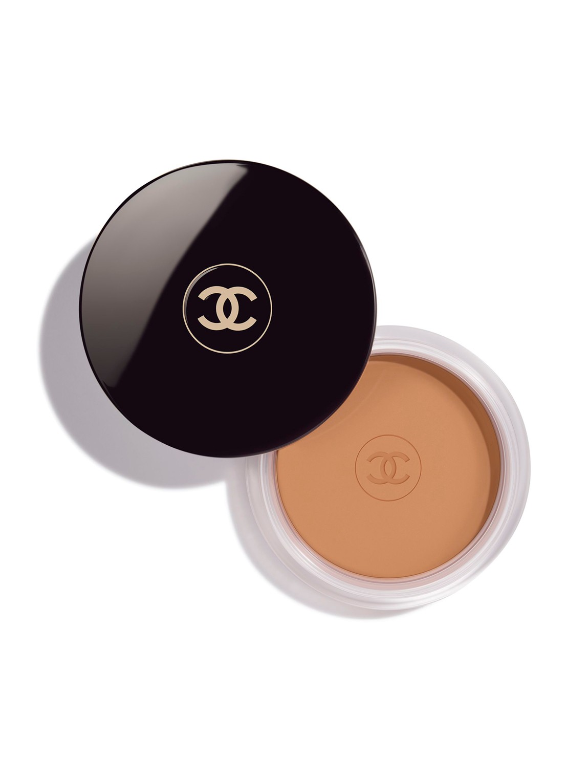 CHANEL CRÈMEGEL MET ZONOVERGOTEN FINISH. NATUURLIJKE HEALTHY GLOW MET ZONGEBRUIND EFFECT. - voorkant soleil tan bronze