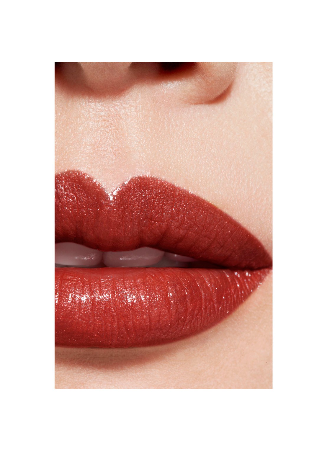 CHANEL DE LANGHOUDENDE HYDRATERENDE EN GLADSTRIJKENDE VERZORGENDE LIPPENSTIFT MET SATIJNGLANS - detail 5 112 paris 1er