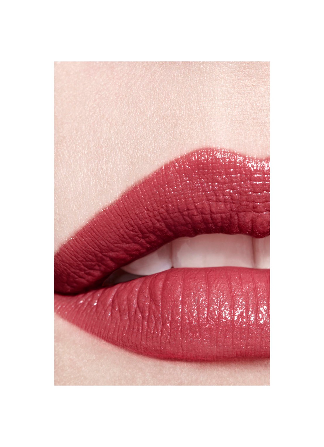 CHANEL DE LANGHOUDENDE HYDRATERENDE EN GLADSTRIJKENDE VERZORGENDE LIPPENSTIFT MET SATIJNGLANS - detail 5 124 marie
