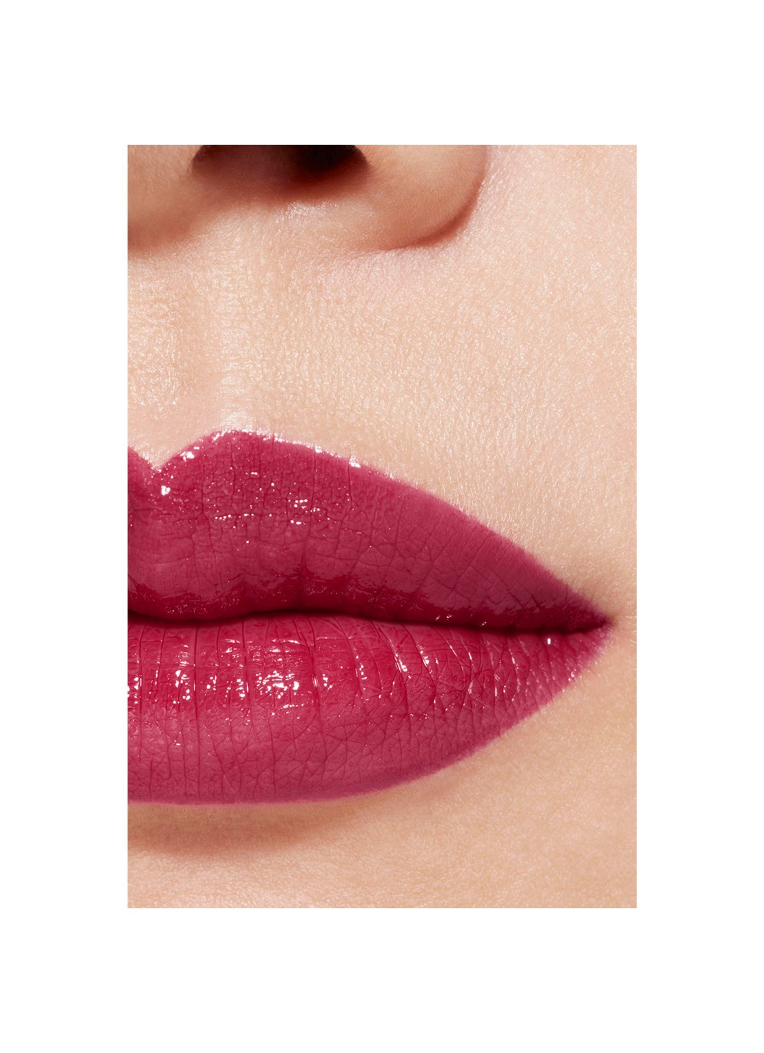 CHANEL DE LANGHOUDENDE HYDRATERENDE EN GLADSTRIJKENDE VERZORGENDE LIPPENSTIFT MET SATIJNGLANS - detail 5 136 miami