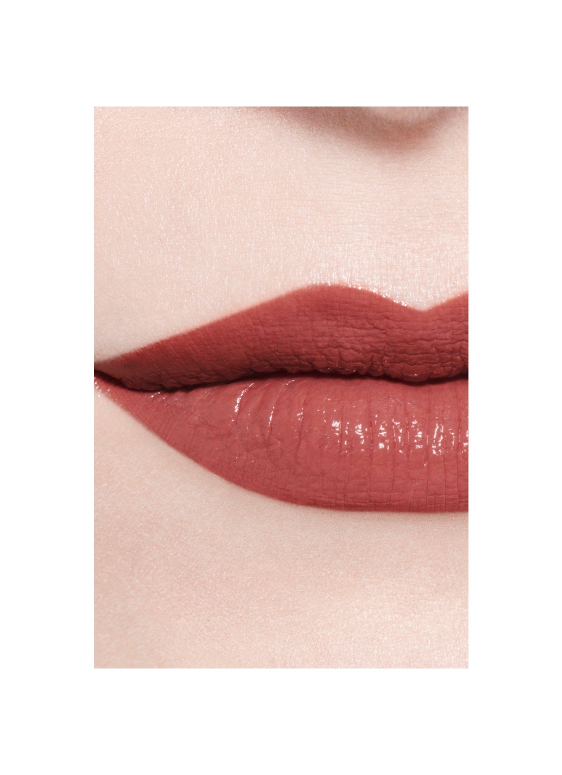 CHANEL DE UITERST LANGHOUDENDE GLANZENDE VLOEIBARE LIPPENSTIFT - detail 6 63 ultimate 
