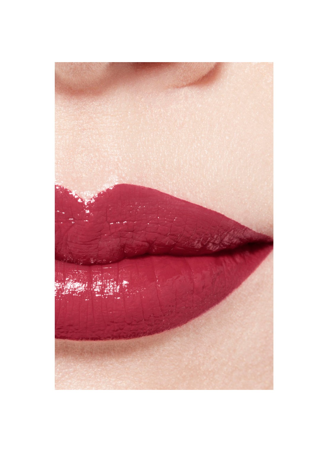 CHANEL DE UITERST LANGHOUDENDE GLANZENDE VLOEIBARE LIPPENSTIFT - detail 5 66 permanent 