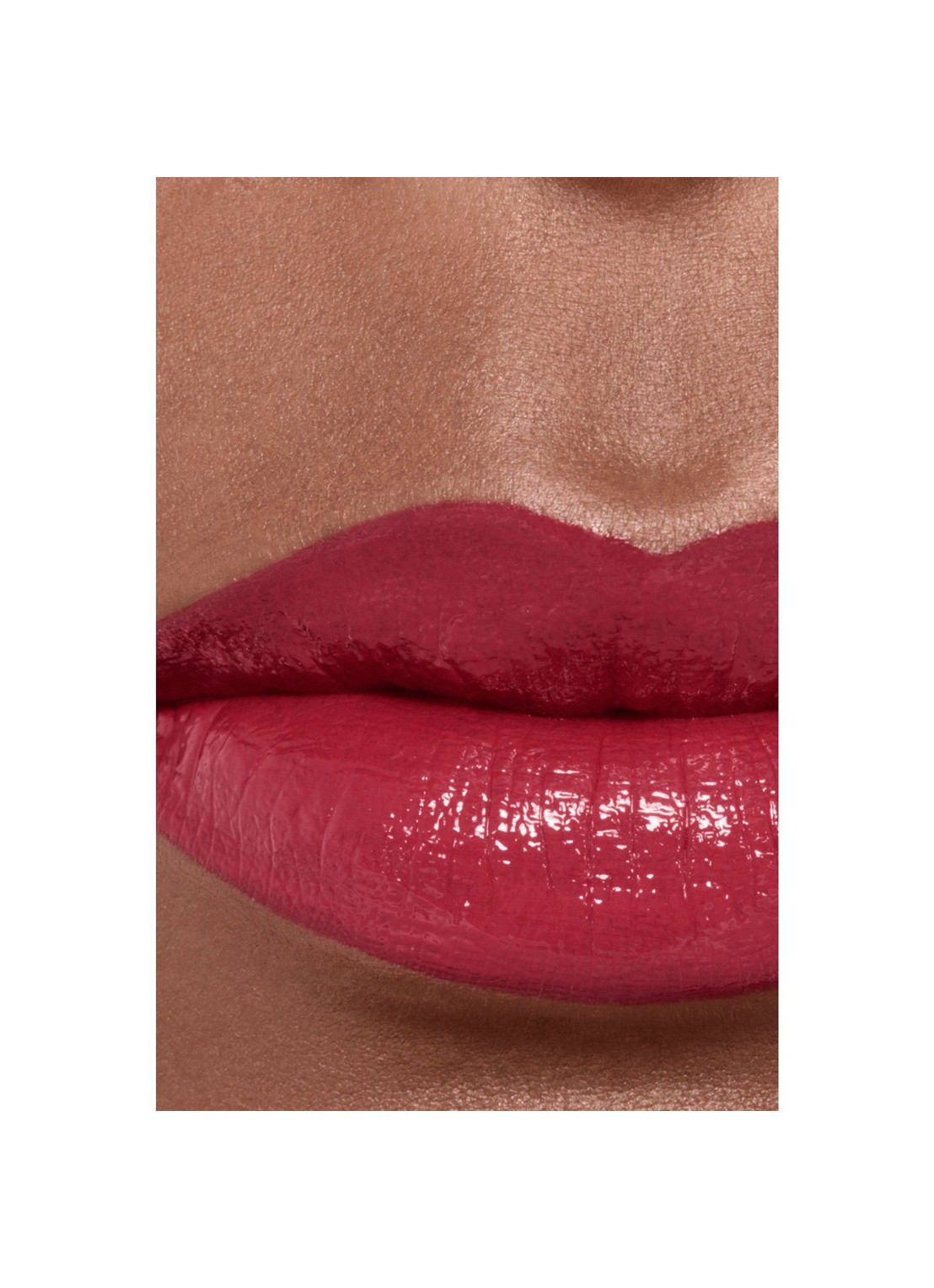 CHANEL DE UITERST LANGHOUDENDE GLANZENDE VLOEIBARE LIPPENSTIFT - detail 6 66 permanent 