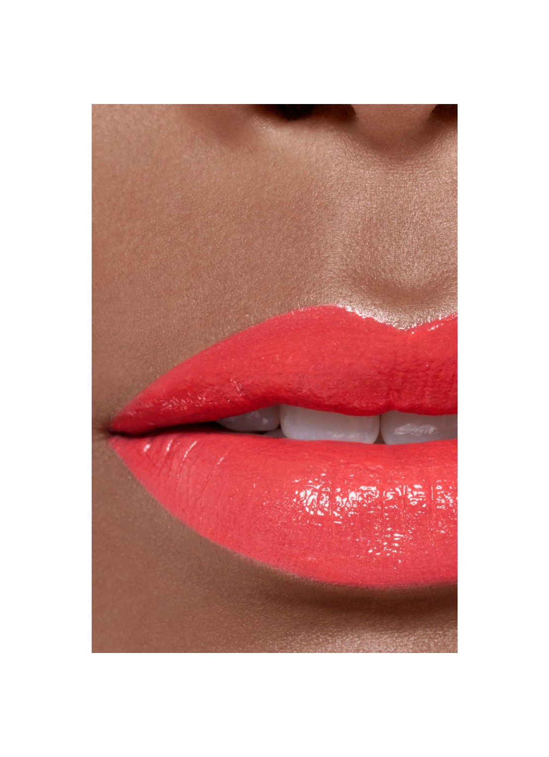 CHANEL DE UITERST LANGHOUDENDE GLANZENDE VLOEIBARE LIPPENSTIFT - detail 5 67 steady 