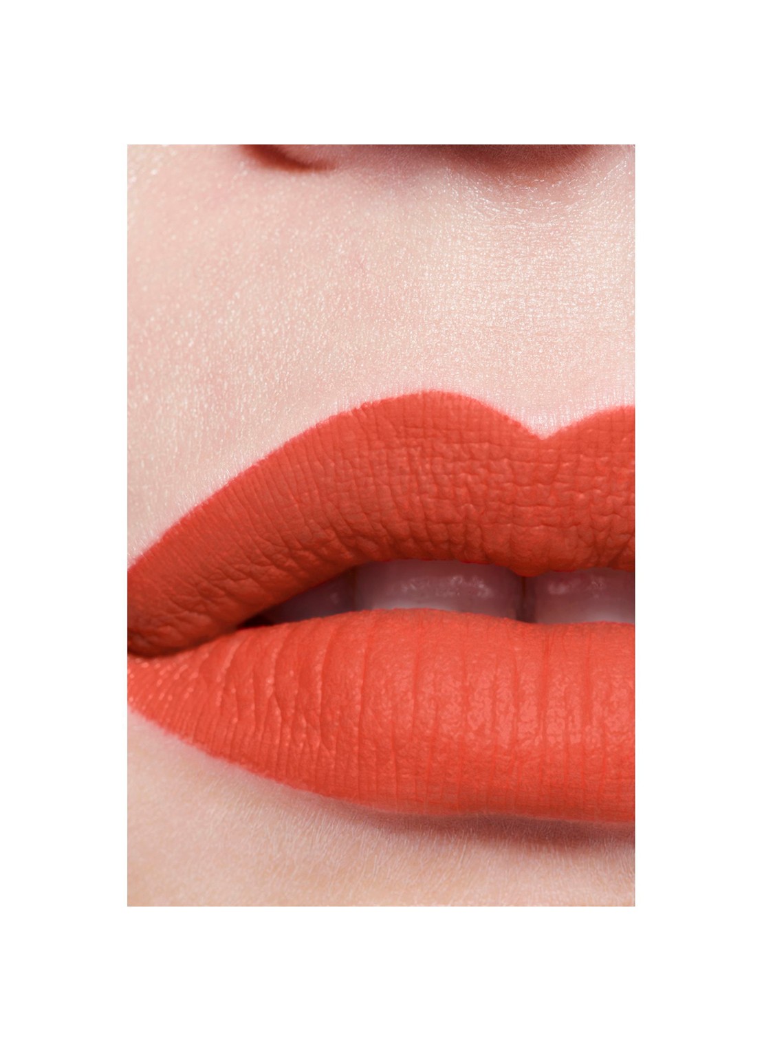 CHANEL DE ULTRA-LANGHOUDENDE INTENS MATTE VLOEIBARE LIPPENSTIFT - detail 6 214 bouleversante