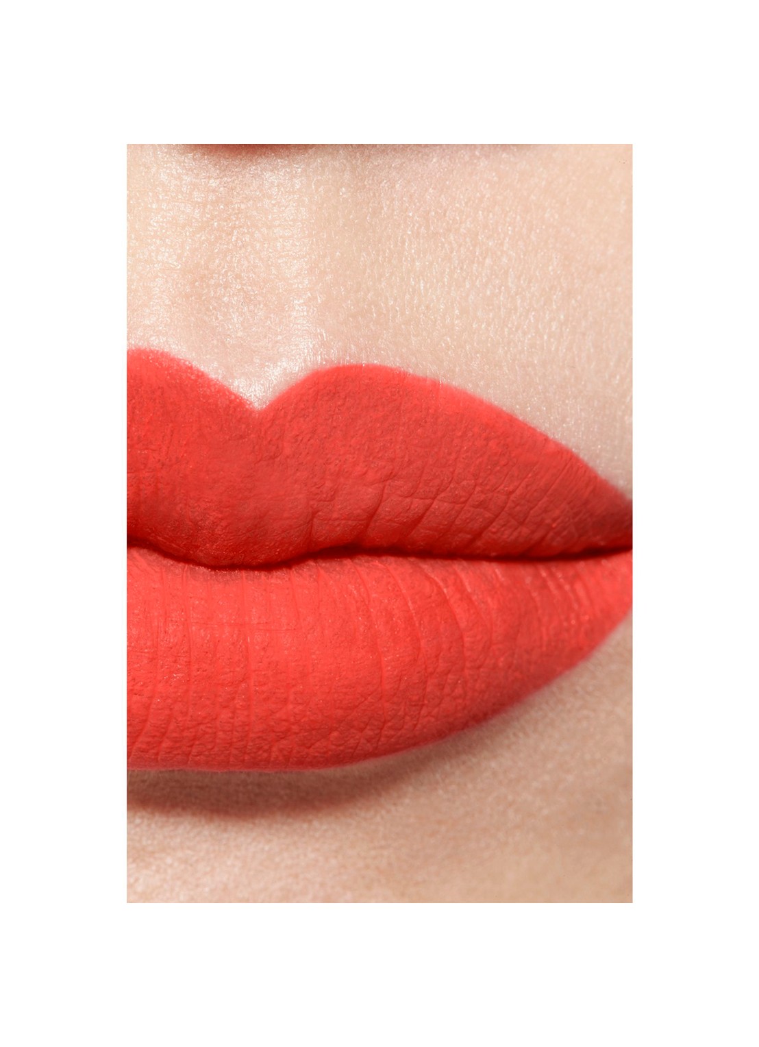 CHANEL DE ULTRA-LANGHOUDENDE INTENS MATTE VLOEIBARE LIPPENSTIFT - detail 4 222 spirituelle
