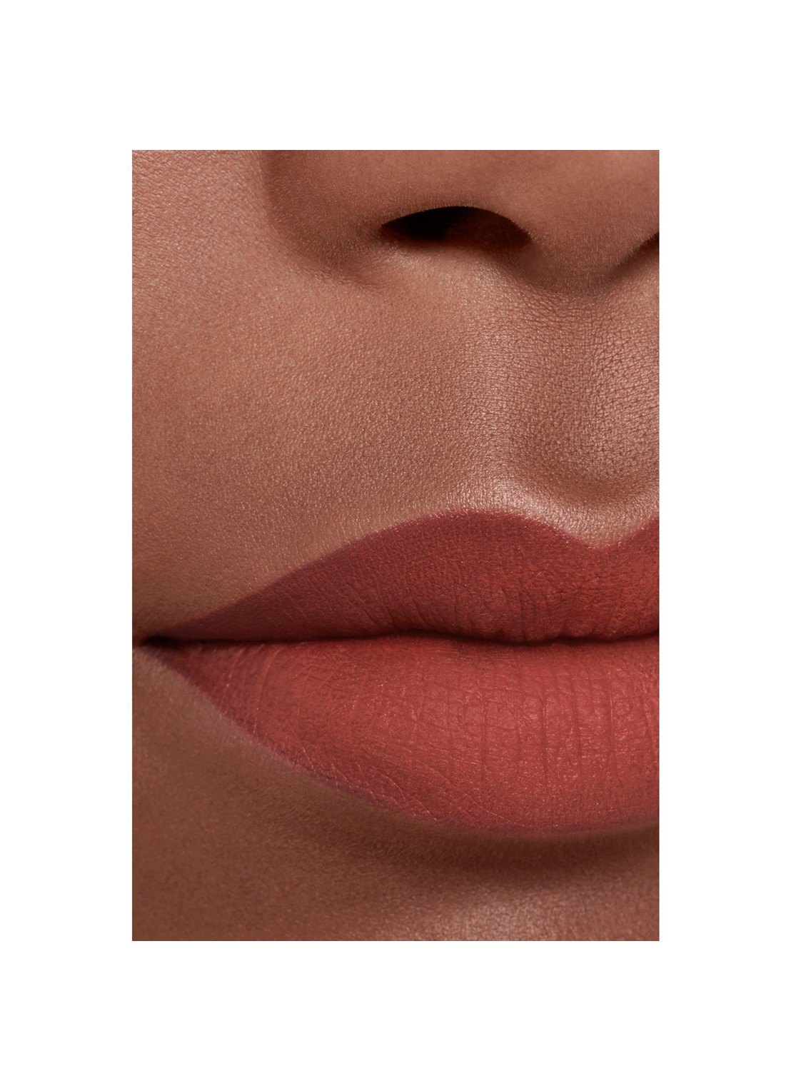 CHANEL DE ULTRA-LANGHOUDENDE INTENS MATTE VLOEIBARE LIPPENSTIFT - detail 5 228 fascinante