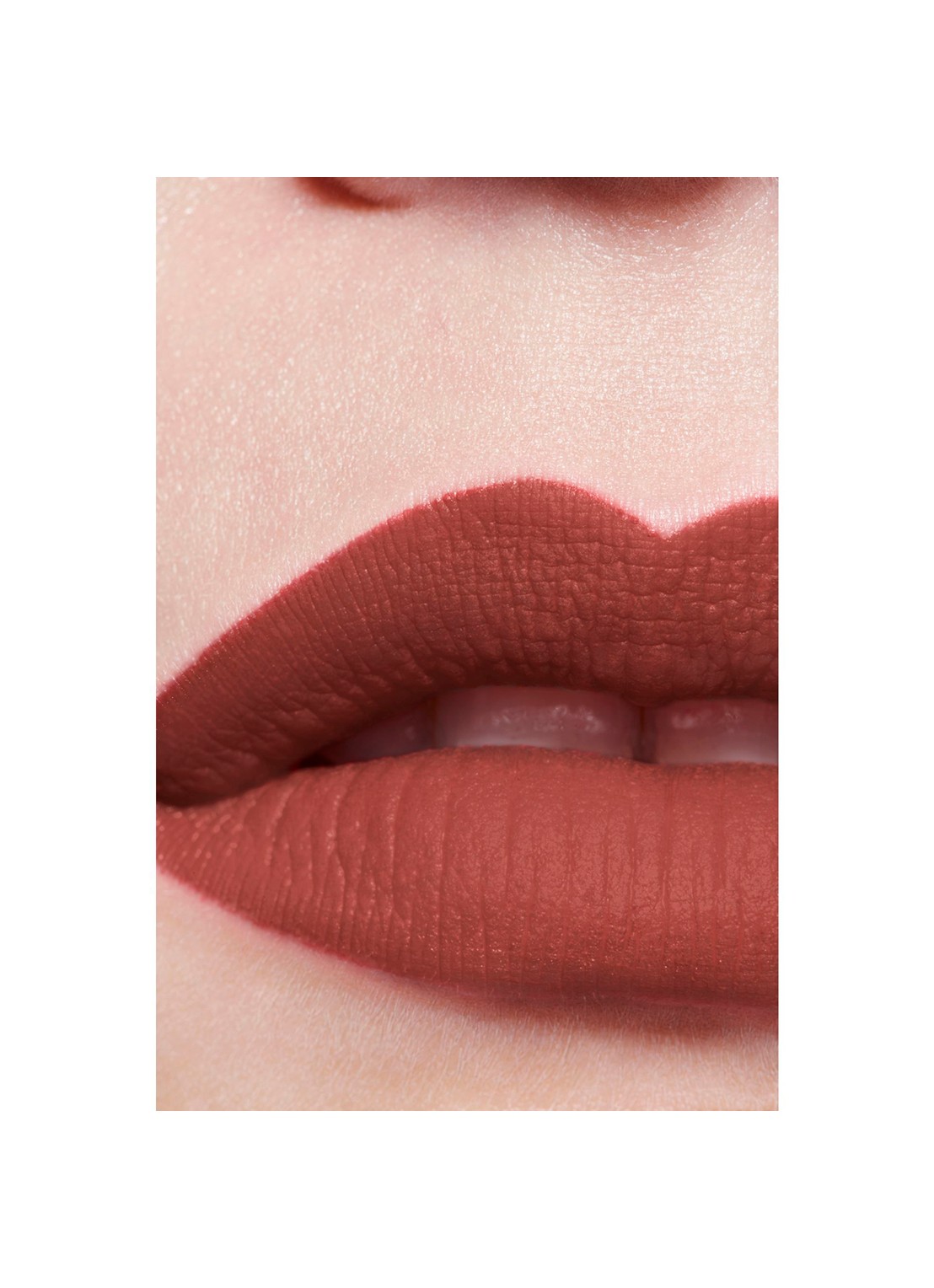 CHANEL DE ULTRA-LANGHOUDENDE INTENS MATTE VLOEIBARE LIPPENSTIFT - detail 6 228 fascinante