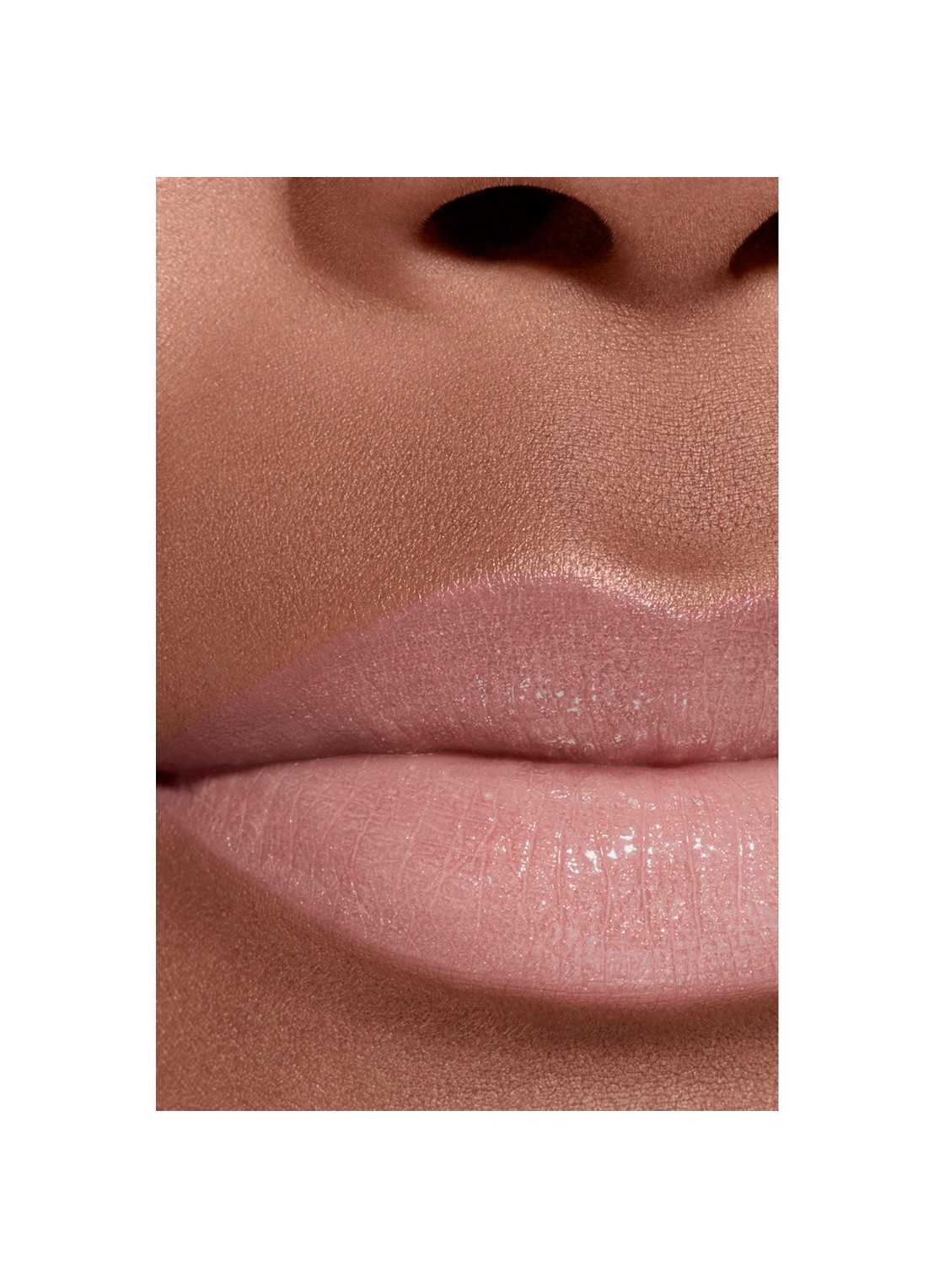 CHANEL DE VERFRAAIENDE HYDRATERENDE GETINTE BALSEM MET INTENSITEIT OP MAAT - detail 5 912 dreamy white