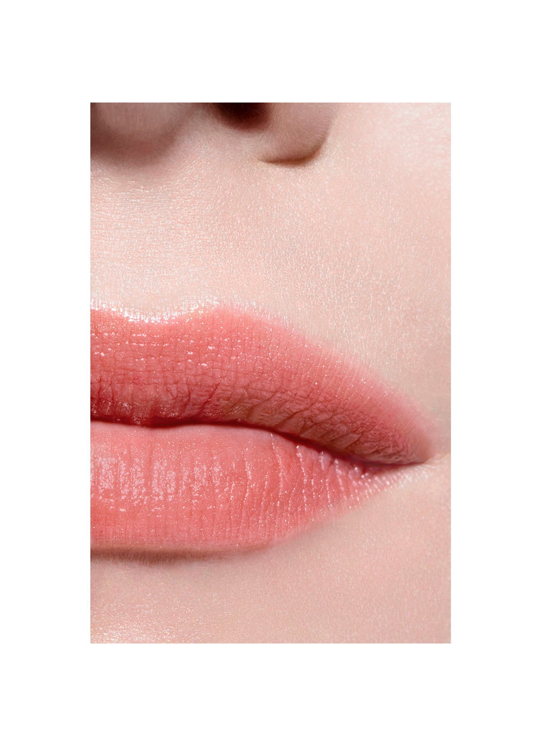 CHANEL DE VERFRAAIENDE HYDRATERENDE GETINTE BALSEM MET INTENSITEIT OP MAAT - detail 6 928 pink delight