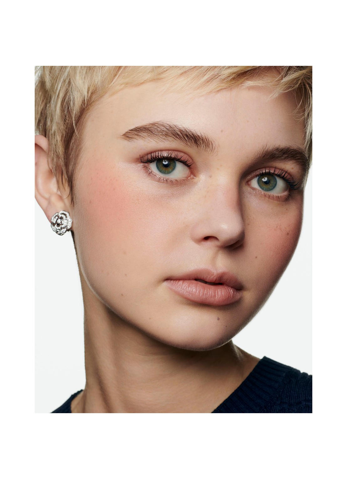 CHANEL EAU DE BLUSH - detail 5 intense coral 