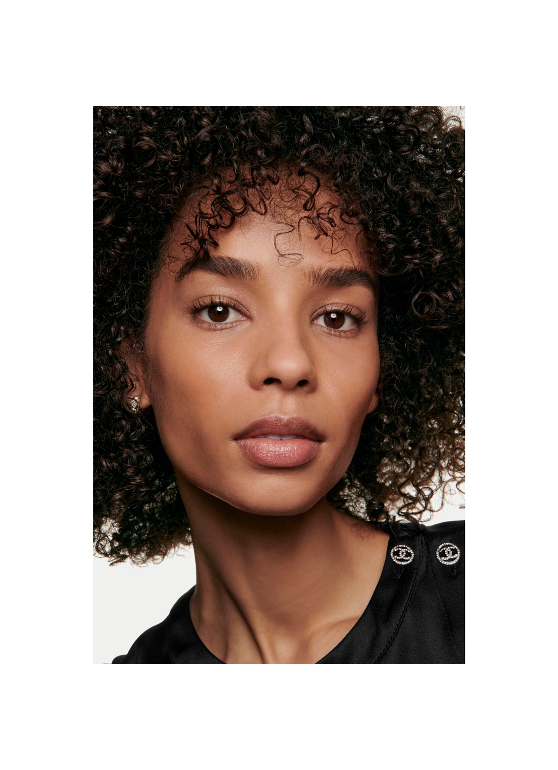 CHANEL EGALISEREN – LATEN STRALEN – HYDRATEREN. - detail 4 b70