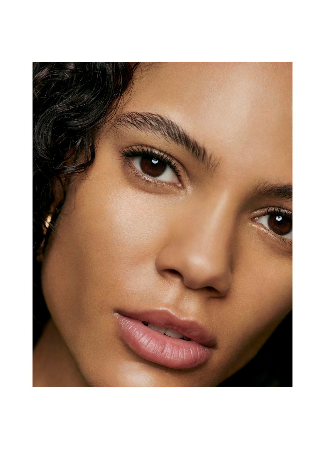 CHANEL EGALISEREN – LATEN STRALEN – HYDRATEREN. - detail 4 bo73 