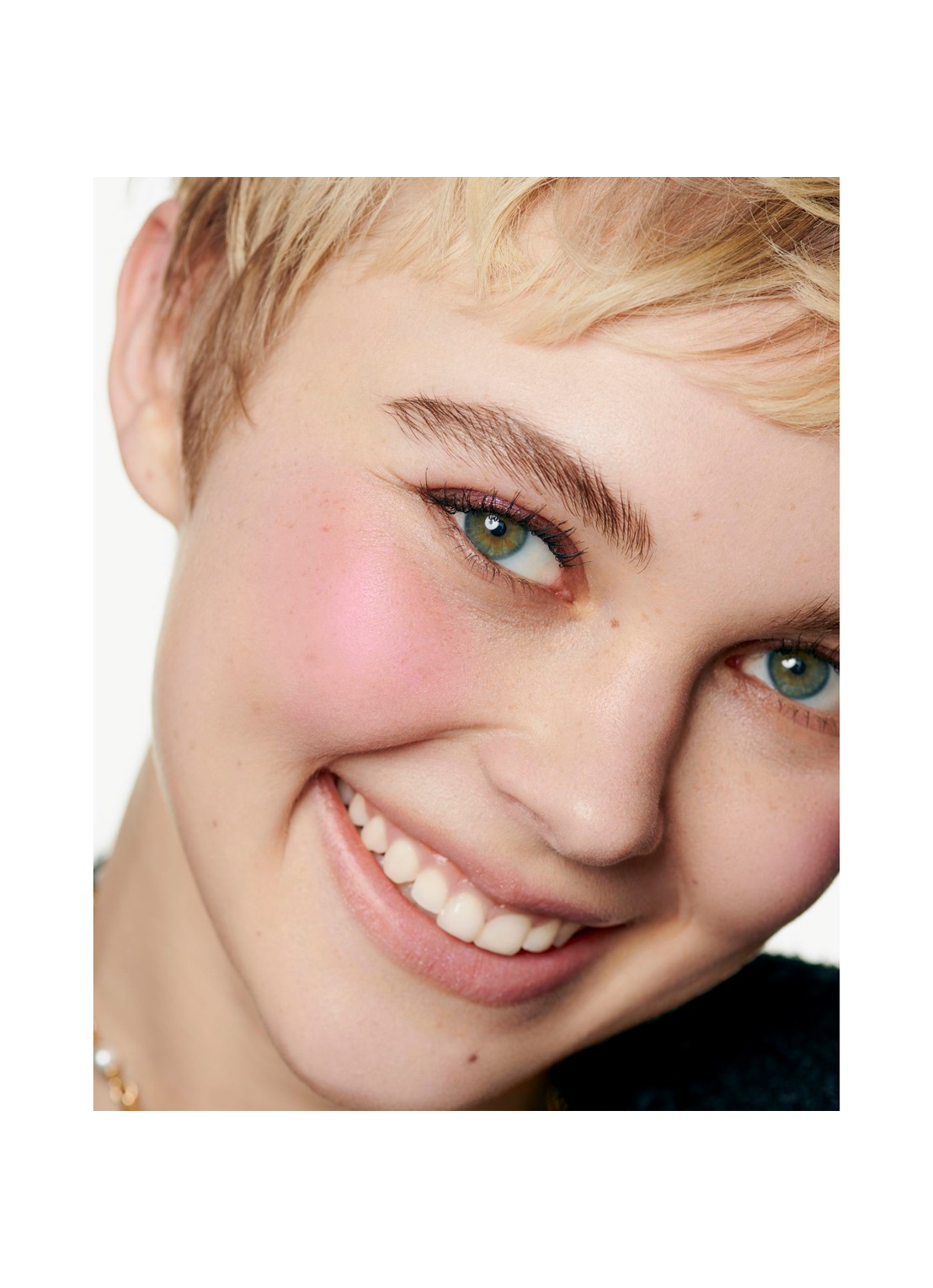 CHANEL EXCLUSIEVE CREATIE – FRISSE BLUSH - detail 6 nectar