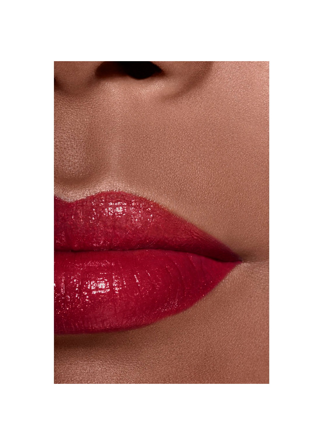 CHANEL KLEUR, GLANS, INTENSITEIT IN EEN FLASH - detail 4 70 attitude